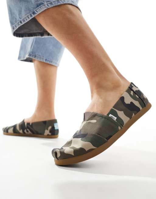 Toms best sale camo shoes