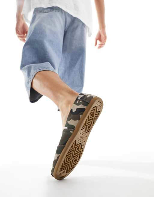 Camo best sale toms womens