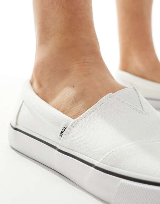 Toms white hot sale slip ons