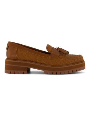  Cara woven loafer 