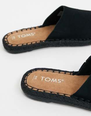 toms clarita