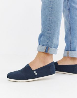 Toms classic espadrilles in navy canvas 