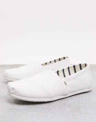 toms classic white canvas