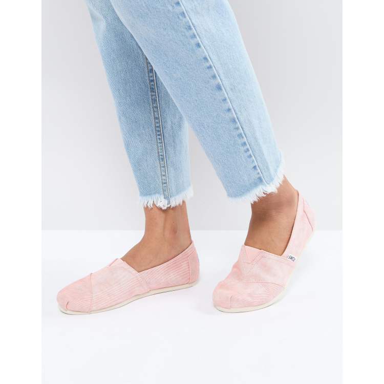 Toms coral sales