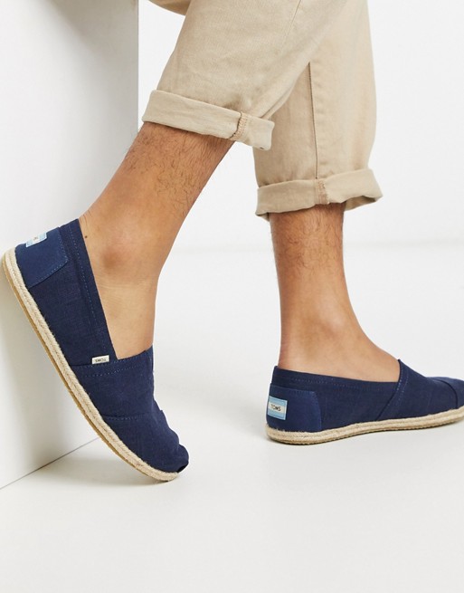 Toms espadrilles in navy linen with rope detail