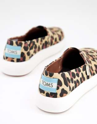 toms leopard print platform