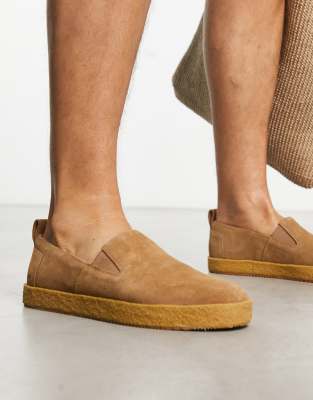 Toms lowden slip on trainers in brown