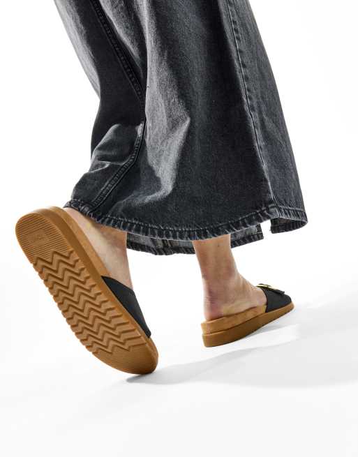 Toms Marin slide in black, 2 of 3