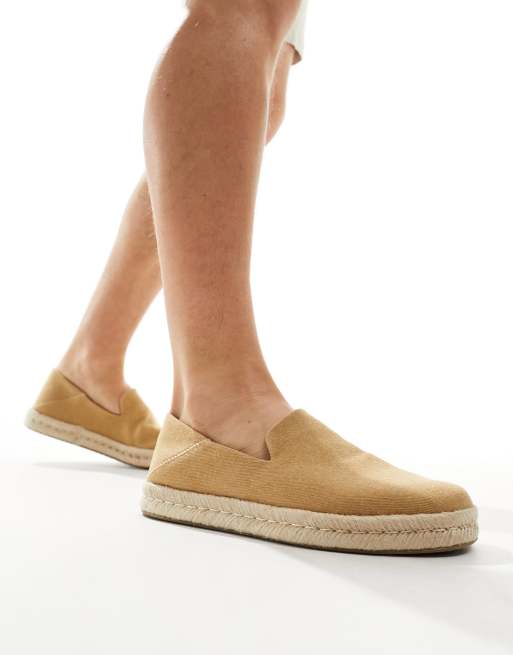 Toms Santiago Espadrilles in Hellbraun ASOS