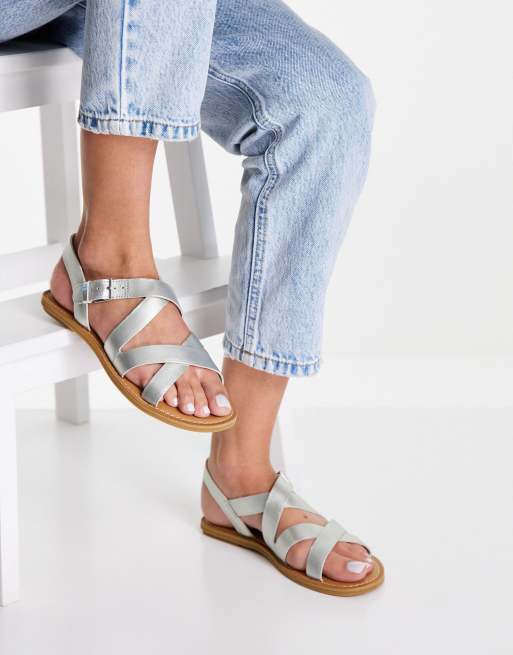 Toms sales flat sandals