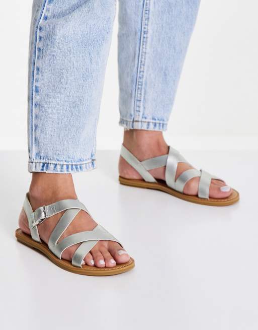Toms – Sicily – Srebrne sandały na płaskiej podeszwie