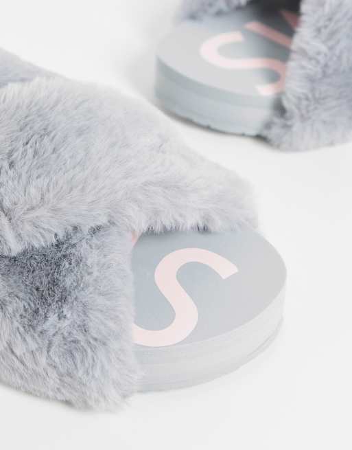 TOMS Susie cross strap faux fur slippers in grey  , 4 of 4