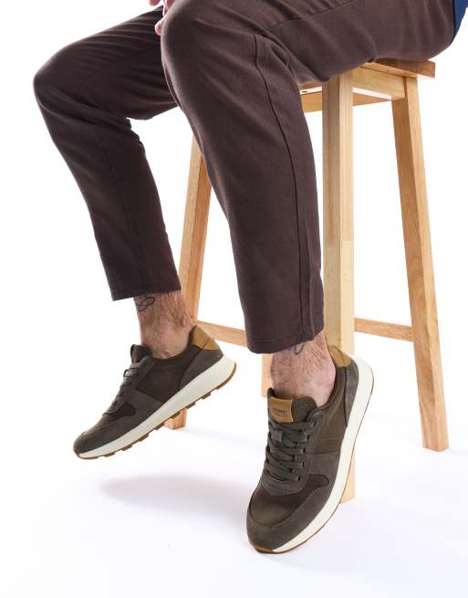 Toms Trvl lite retro trainer in olive, 4 of 4
