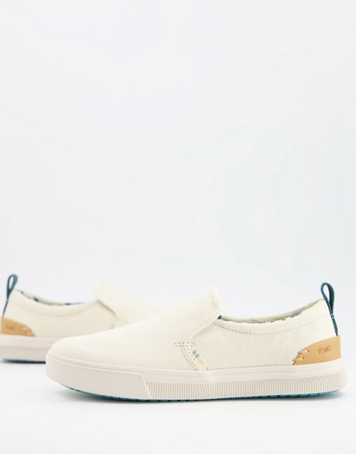 Toms trvl lite slip on trainers in natural