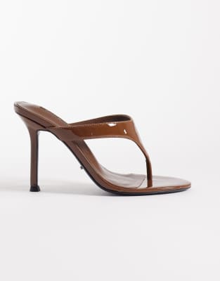  Dynasty toe thong heeled sandals  patent