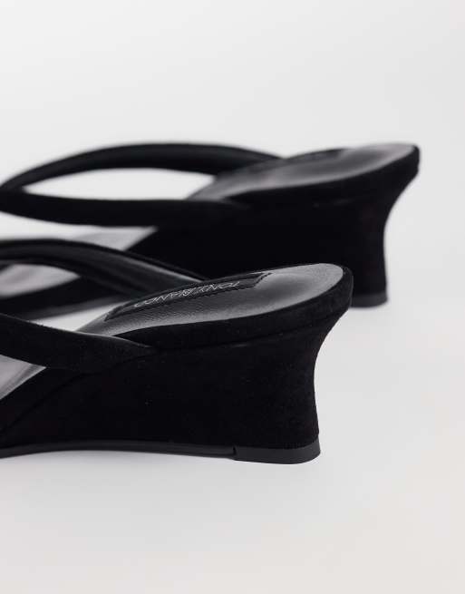 Tony Bianco Edgy heeled wedge sandals in black suede, 4 of 4