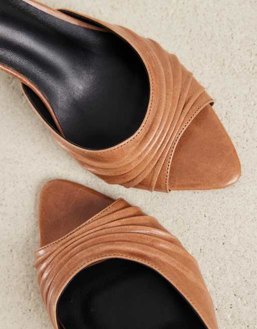 Tony Bianco Hipe mules à talons en cuir vintage camel, 2 de 4