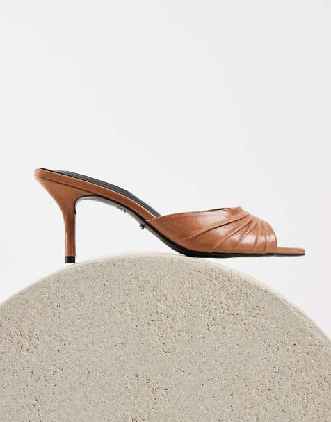 Tony Bianco Hipe sandali mule con tacco in pelle vintage color cuoio - view 1