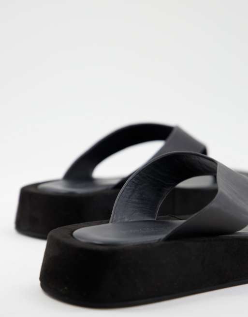 Tony Bianco Ives chunky flip flop sandals in black leather ASOS