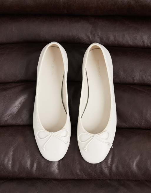 Tony Bianco Maddi low heel ballet shoes in white leather, 5 of 5