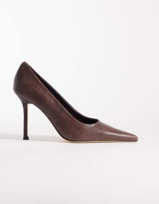  Niki heeled pumps in choc vintage