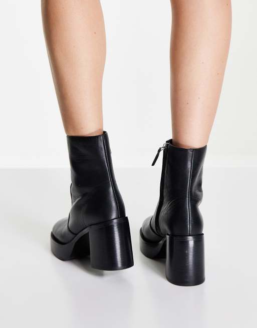 Tony Bianco leather boots in |