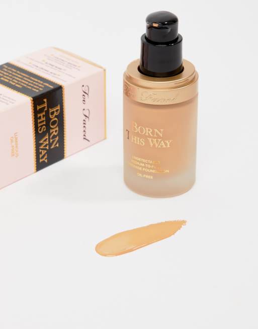 Too Faced – Born This Way – Grundierung, 3 von 4