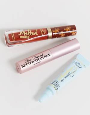 Too Faced Christmas Gingerbread House Party Kit