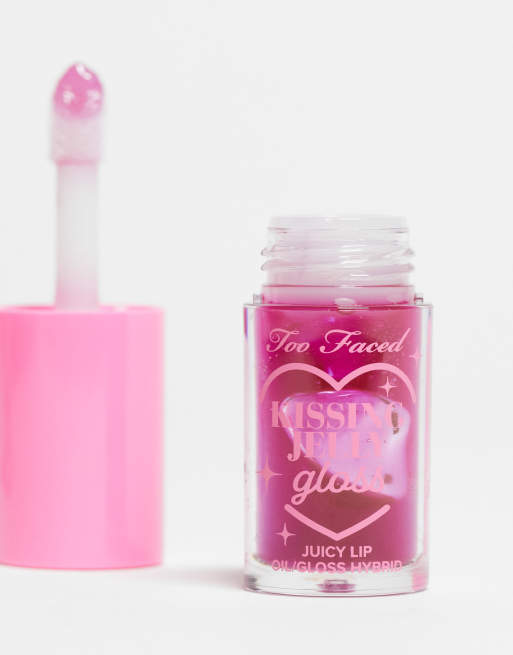 Too Faced – Kissing Jelly – Öl-Lipgloss in Raspberry, 4 von 4
