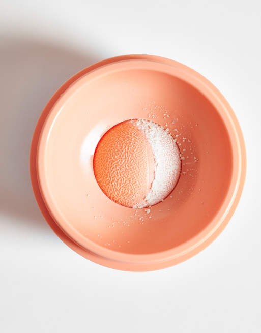 Too Faced – Peach Perfector – Fixierpuder, 4 von 4