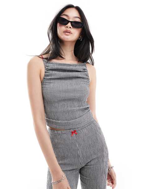 Top a cuadros monocromáticos de tirantes con cuello subido para festivales de COLLUSION (parte de un conjunto) - view 1