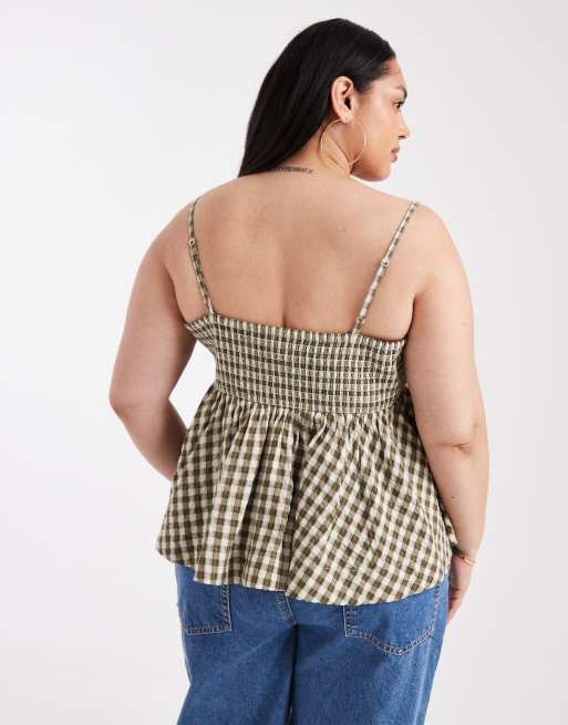 Top a cuadros vichy de tirantes anudados en los hombros con sobrefalda de ASOS DESIGN Curve, 2 de 4