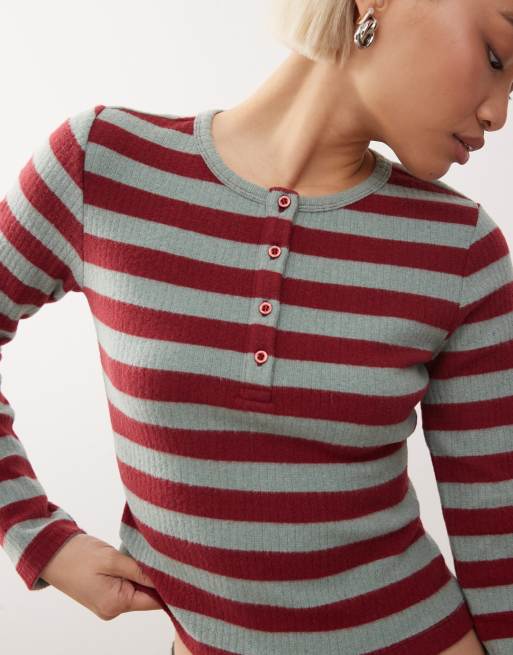 Top a rayas burdeos y grises de manga larga con cuello panadero de Reclaimed Vintage, 4 de 4