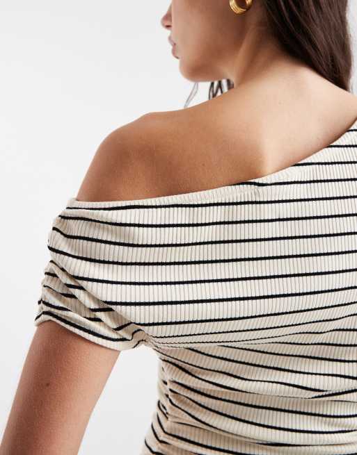 Top a rayas con hombro caído y cintura fruncida de ASOS DESIGN, 3 de 4