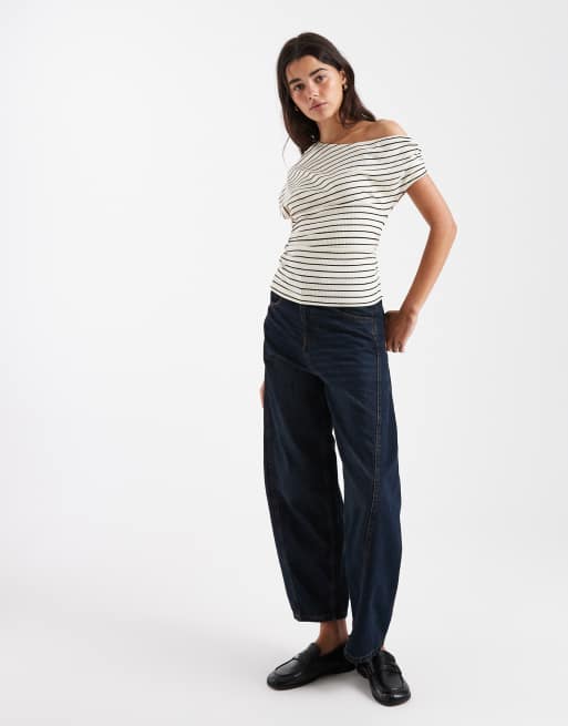 Top a rayas con hombro caído y cintura fruncida de ASOS DESIGN, 4 de 4