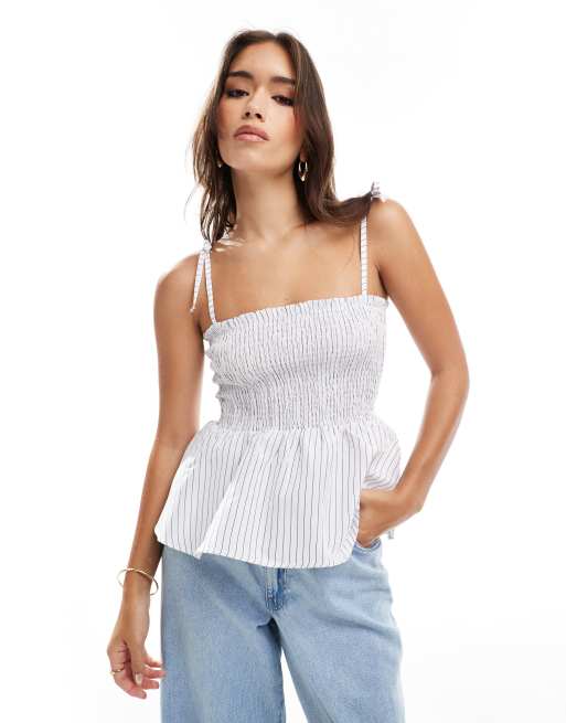 Top a rayas fruncido estilo babydoll con detalle de lazada de ASOS DESIGN