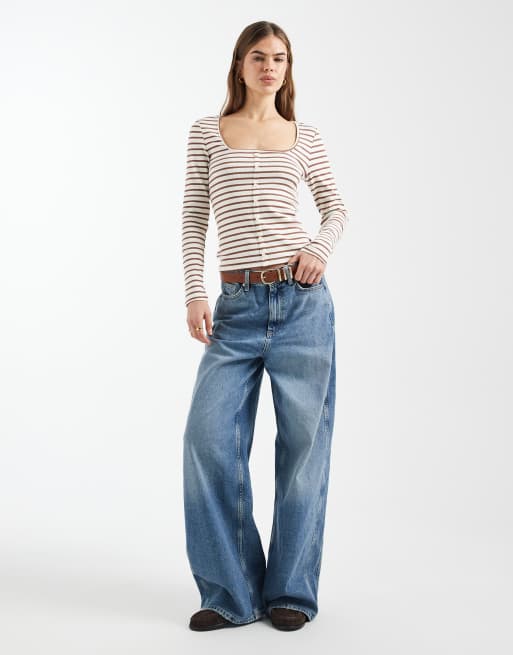 Top a rayas marrones de manga larga con botones de New Look, 2 de 4
