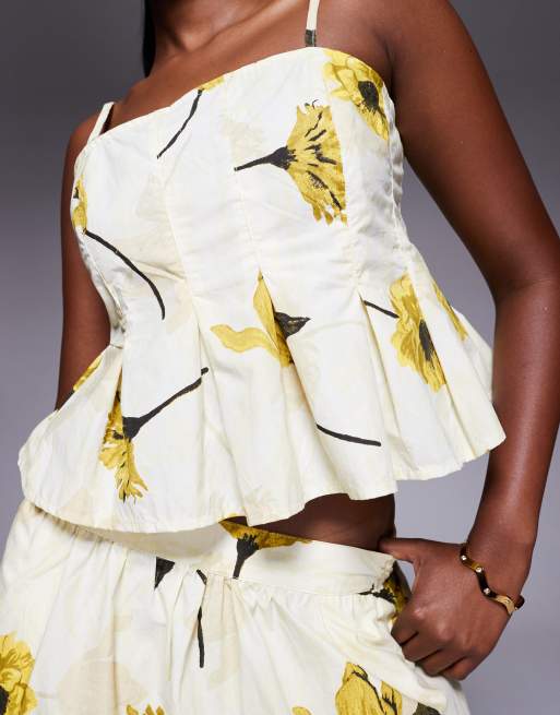 Top amarillo de tirantes con estampado floral de River Island (parte de un conjunto), 3 de 4