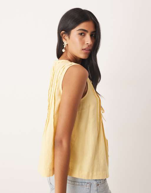 Top amarillo limón sin mangas con lazadas delanteras Tilly de Nobody's Child, 2 de 4