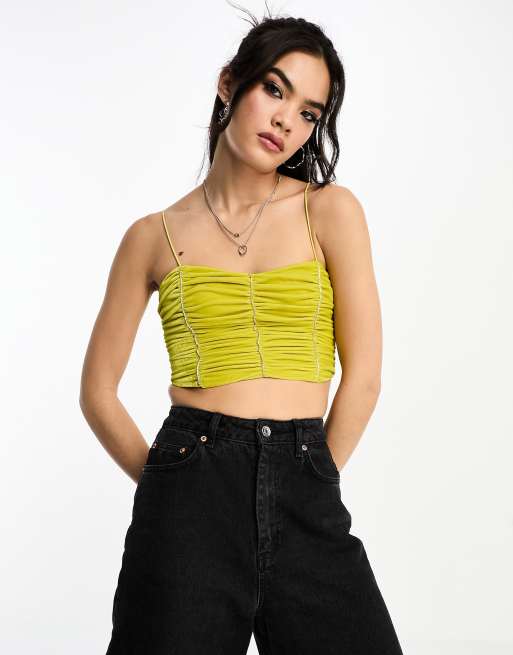 Top amarillo verdoso de tirantes fruncido en la parte delantera de terciopelo con ribetes de strass de ASOS DESIGN