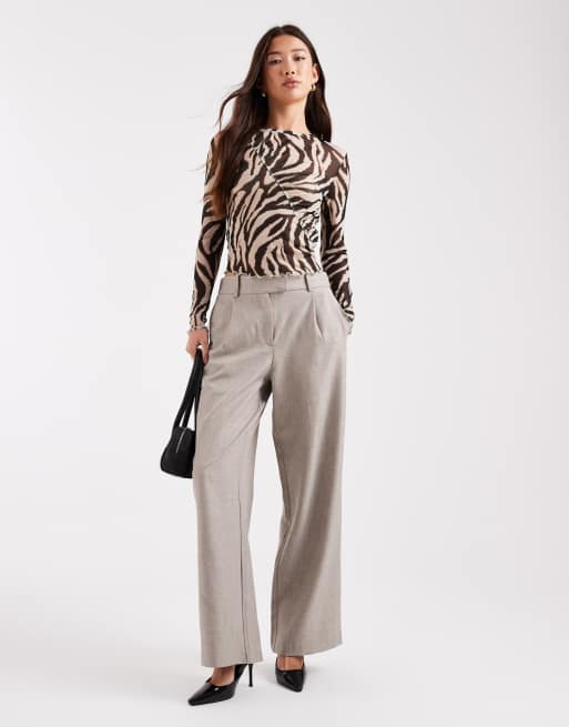 Top asimétrico con estampado de cebra de malla de ONLY, 2 de 4