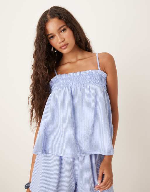 Top azul a rayas de corte amplio y tirantes con acabado texturizado de Gina Tricot (parte de un conjunto)