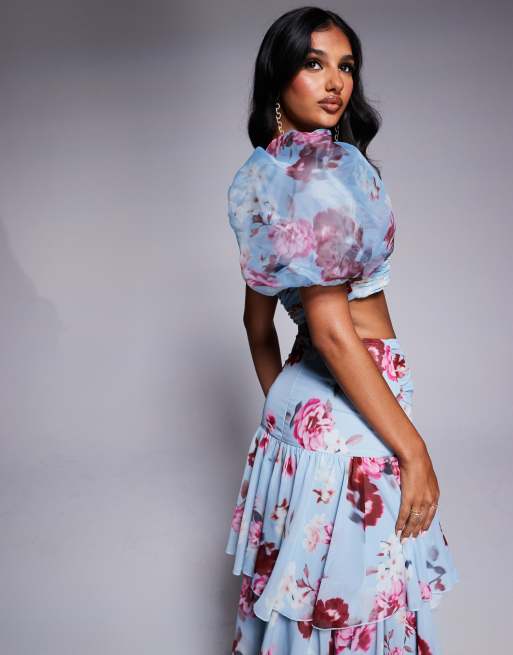 Top azul asimetrico con estampado floral y manga abullonada de ASOS LUXE parte de un conjunto ASOS