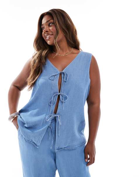 Top azul cambray con lazada delantera de Vero Moda Curve (parte de un conjunto) - view 1