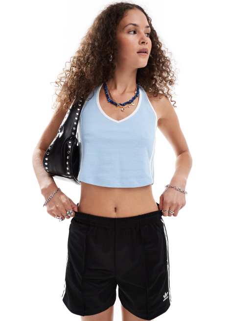 Top azul claro con rayas laterales y cuello halter de Noisy May