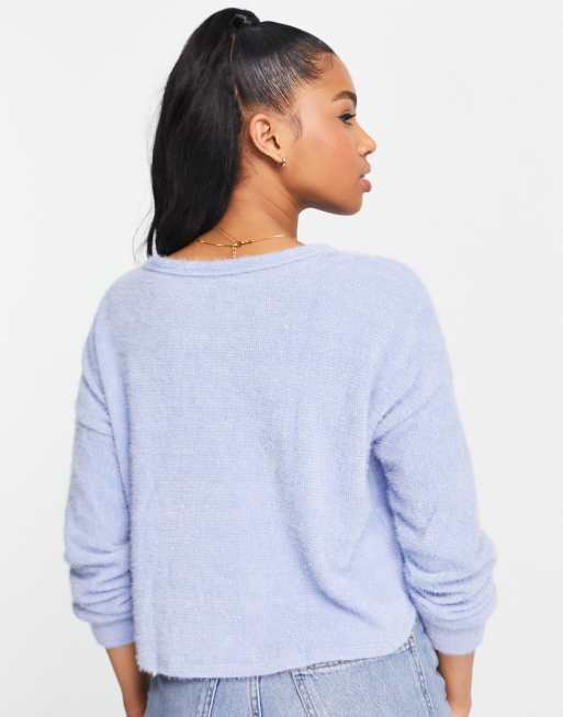 Top azul claro de manga larga con cuello panadero de Hollister, 2 de 4