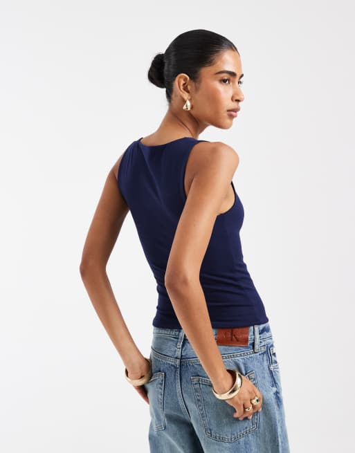 Top azul marino de tirantes con cuello cuadrado de tejido doble de ASOS DESIGN, 3 de 4