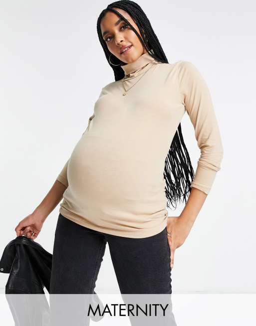 Top beige con cuello redondo de algodón de Mamalicious Maternity - BEIGE