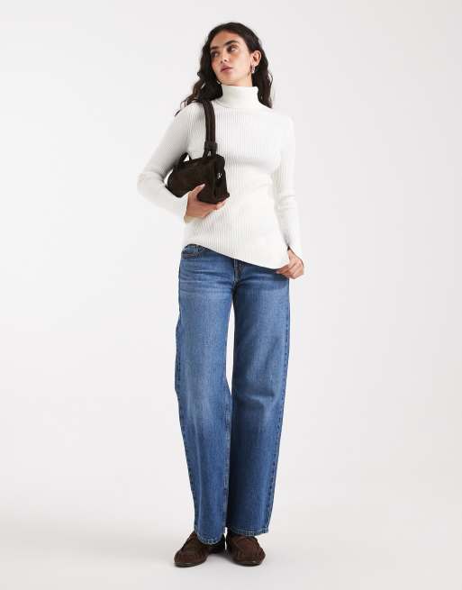 Top blanco con cuello alto de canalé de ASOS DESIGN, 2 de 4