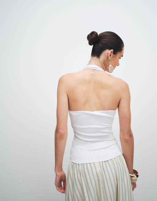 Top blanco con cuello halter de tirantes de New Look, 3 de 10